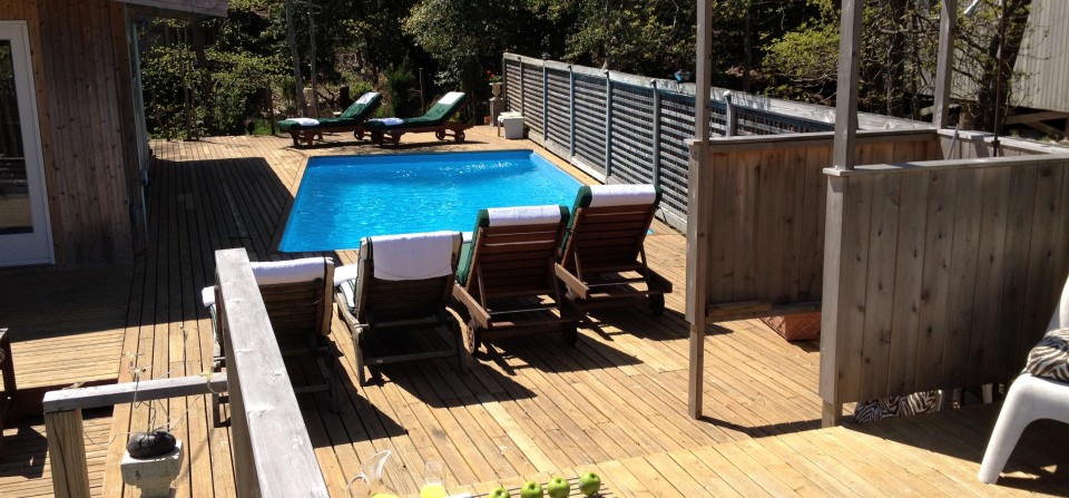 Pool, Hot-tub, and Huge Deck